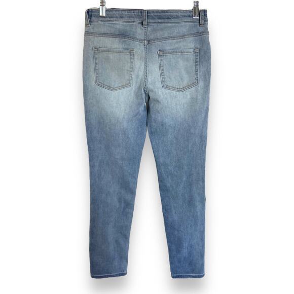 Cat & Jack Girls Jeans Sz 16 Ultimate Stretch Skinny Low-Rise Light Wash NEW - Picture 4 of 6